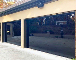 Tùy chỉnh hiện đại tự động Bifold overhead thép cửa nhà để xe với hợp kim nhôm kết thúc chống trộm để sử dụng nhà - Product Image 3