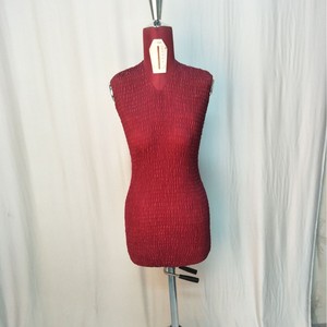 Maniquí drapeado de medio cuerpo ajustable para diseño de ropa de mujer, vestido de boda, fabricación de patrones de tienda con espuma y material de madera - Product Image 1