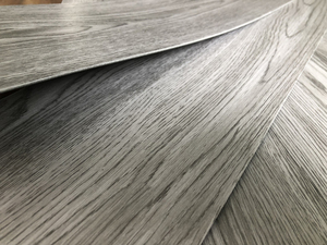 Planches de <span class=keywords><strong>vinyle</strong></span> de luxe autocollantes à dos sec de 2 mm, carreaux de <span class=keywords><strong>sol</strong></span> en PVC à <span class=keywords><strong>coller</strong></span>, revêtement de <span class=keywords><strong>sol</strong></span> en <span class=keywords><strong>vinyle</strong></span> dur - Product Image 4