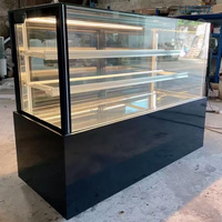 Étagères multi-niveaux pour boulangerie, vitrine réfrigérée pour desserts en mousse, refroidisseur à gâteaux avec finition marbrée