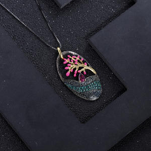 Colgante de Plata 925 con Árbol de la Vida, Incrustaciones de Granate y Esmalte, Estilo Vintage - Product Image 3