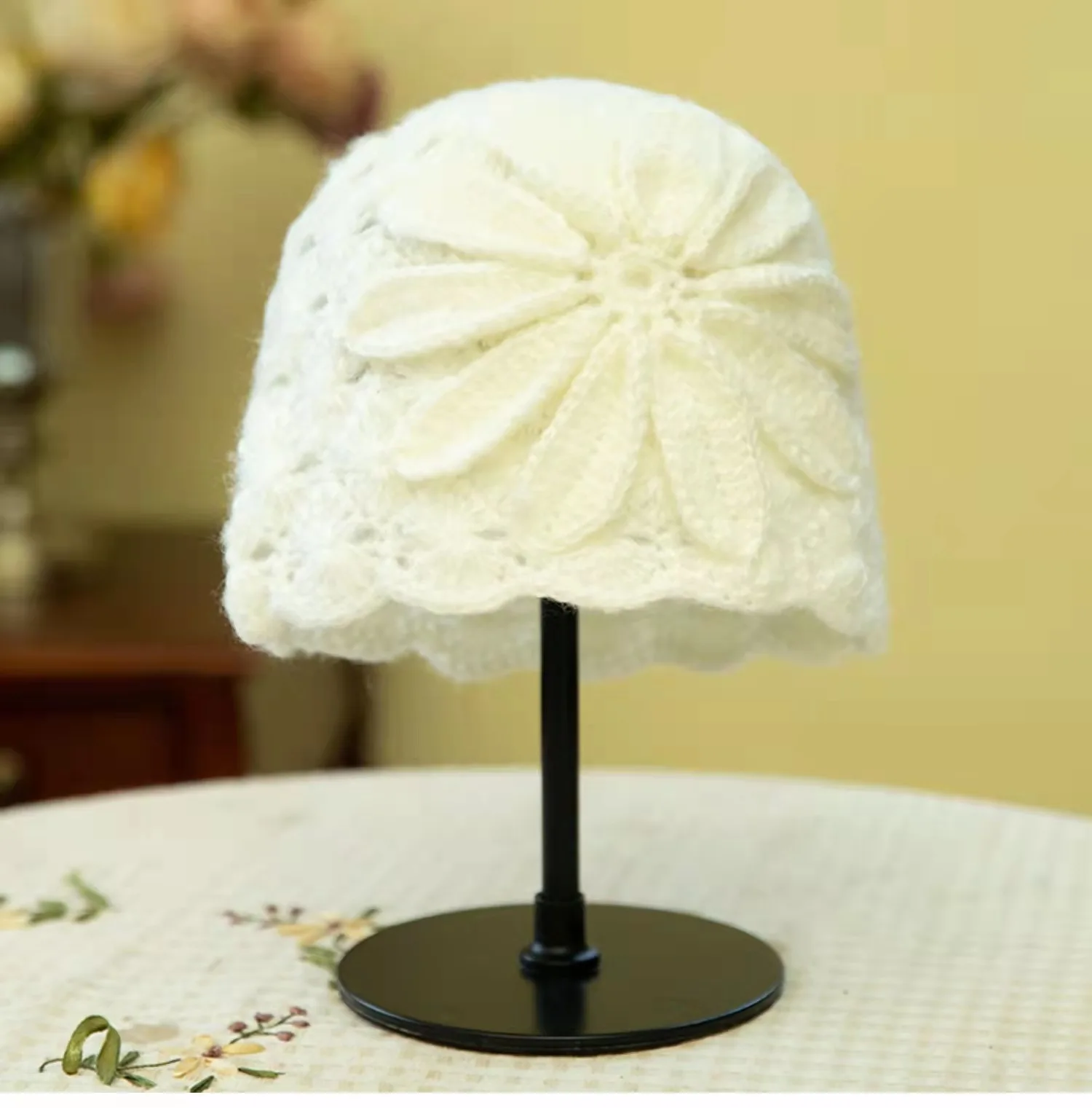 Women\'s Beautiful Style Crochet White Flower Brim Knit Winter Warm Hat Cap White Cotton Brim Crochet Cloche Hat. - Renate Kirkpatrick main image 2