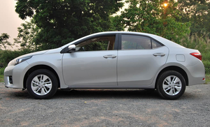 <span class=keywords><strong>Toyota</strong></span> Corolla GL 1.6L 2017 révisée, boîte manuelle, voiture d'occasion fiable, faible kilométrage, conduite à gauche pour le marché africain - Product Image 4
