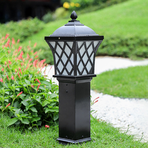 Lampadaire d'extérieur en aluminium poli Luces Para Jardin - Product Image 3