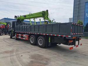 Grue de camion télescopique hydraulique Sinotruk Howo 12, 14 et 16 tonnes, 8x4, pour charges lourdes, fabriquée en Chine - Product Image 5