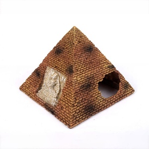 Vente en gros de pyramide en résine, forme de reptile, grotte de cachette, paysage d'habitacle pour gekco - Product Image 2