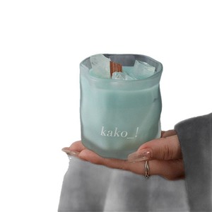 Bougie artisanale en cire de soja cristalline mate, en forme de tasse, parfum de niche original 'Cœur de Fille', ambiance féerique, cadeau d'<span class=keywords><strong>anniversaire</strong></span> pour amies - Product Image 5