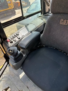 รถดันดินมือสอง Caterpillar CAT D5K พร้อมใบมีดขนาด 2.2 ลูกบาศก์เมตร รถดันดินแบบตีนตะขาบมือสอง กำลัง 71.6 กิโลวัตต์ คุณภาพสูง มีสินค้าในสต็อก - Product Image 4