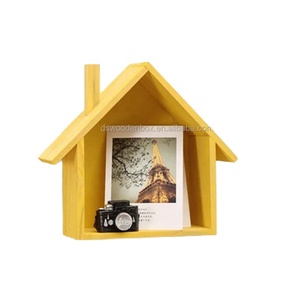Porte-clés en <span class=keywords><strong>forme</strong></span> de <span class=keywords><strong>maison</strong></span> rétro nautique étagère murale en pin jaune pour le rangement décoration murale technique polie - Product Image 1