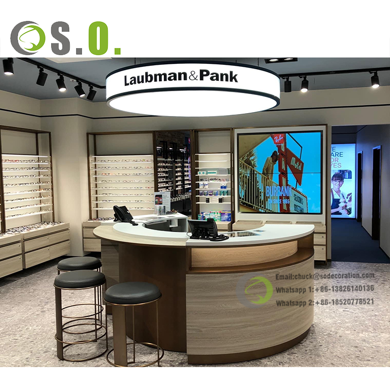 glass shelf display for heavy resin