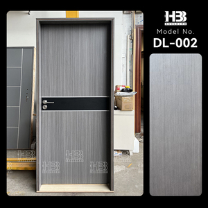 Porta Interna in Legno Massello Impermeabile Grigio Scuro, Design Moderno, Preassemblata per Camere da Letto e Bagni, Prodotta a Foshan - Product Image 2