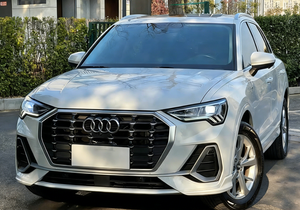<span class=keywords><strong>รถ</strong></span>ยนต์<span class=keywords><strong>มือ</strong></span><span class=keywords><strong>สอง</strong></span> Audi Q3 ปี 2020 รุ่น 35 TFSI เกียร์อัตโนมัติ เทอร์โบ เบาะหนัง ล้อแม็ก R18 ภายในสีเข้ม เครื่องยนต์เบนซิน พร้อมกล้องมองหลัง - Product Image 2