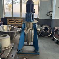 Extracteur centrifuge en acier inoxydable pour la régénération d'huiles lubrifiantes par distillation sous vide et l'extraction de solvants NMP