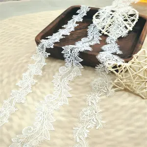 Parche de encaje de mariposa de hilo de seda de pez ligero de aproximadamente 2CM, tela de boda de encaje francés, vestido de novia, vestido de mujer