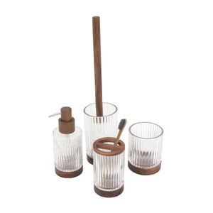 Ensemble de trois pièces personnalisé, accessoires de salle de bain écologiques, flacon de désinfectant pour les mains, <span class=keywords><strong>porte</strong></span>-<span class=keywords><strong>savon</strong></span> <span class=keywords><strong>vertical</strong></span> en verre de luxe, <span class=keywords><strong>porte</strong></span>-brosse à dents - Product Image 1