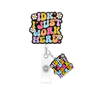 คลิปหนีบป้ายชื่อแบบม้วนเก็บได้ วัสดุพลาสติก ABS คุณภาพดี พร้อมจี้ห้อยขนาดเล็ก หมุนได้ เหมาะสำหรับแพทย์และพยาบาล - Product Image 3