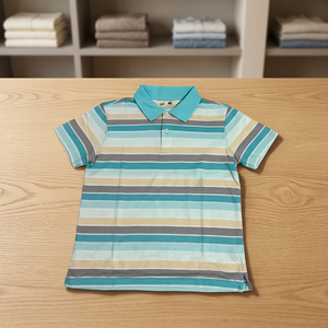 T-shirt décontracté à rayures en jersey respirant et écologique pour fille, style col en V, manches courtes, ambiance estivale scintillante et délavée - Product Image 2
