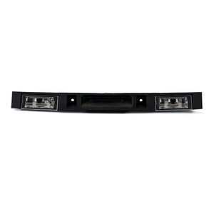 Poignée de hayon arrière avec éclairage de plaque d'immatriculation pour <span class=keywords><strong>BMW</strong></span> <span class=keywords><strong>X3</strong></span> <span class=keywords><strong>E83</strong></span> 2003-2006 - Product Image 1