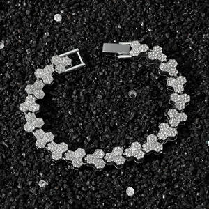 Moda üçlü yuvarlak kolye bilezik seti takı kadınlar için buzlu Out Rhinestones kümelenmiş bağlantı bilezikler kolye - Product Image 6