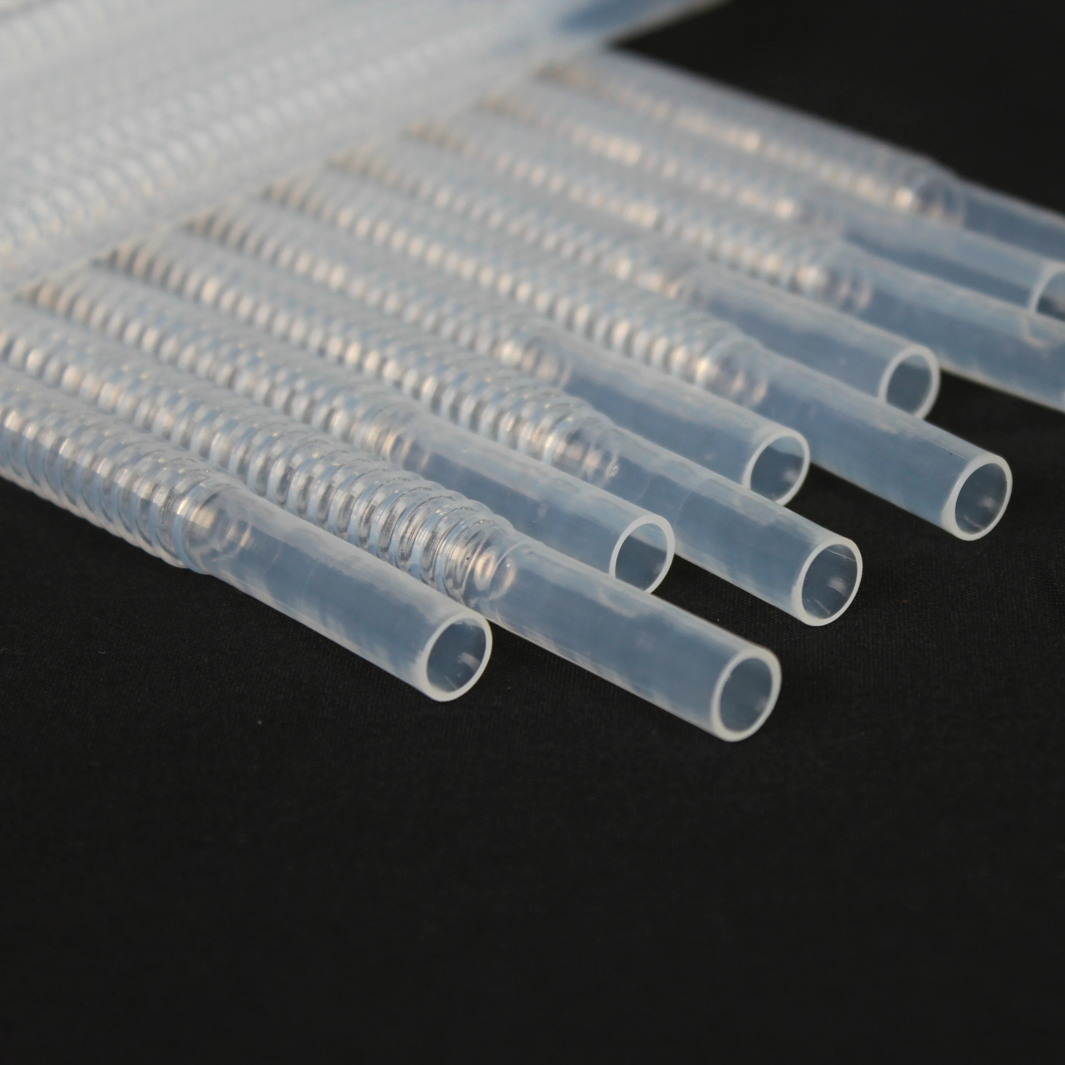 Tubes en plastique transparents de tuyau de conduit ondulé de fep flexible de résistance à hautes températures