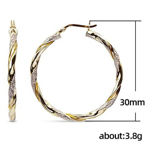 Orecchini Statement Dorati per Donne, Gioielli per Orecchie Semplici e Grandi alla Moda - Product Image 4