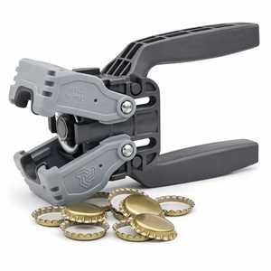 Tappatore manuale per bottiglie con tappi a corona da 26 mm, design a due leve, kit per la produzione di birra fatta in casa - Product Image 1