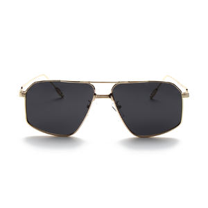<span class=keywords><strong>Gafas</strong></span> <span class=keywords><strong>de</strong></span> <span class=keywords><strong>sol</strong></span> <span class=keywords><strong>de</strong></span> metal cromáticas polarizadas, lentes <span class=keywords><strong>de</strong></span> <span class=keywords><strong>sol</strong></span> <span class=keywords><strong>de</strong></span> marca <span class=keywords><strong>de</strong></span> lujo, personalizadas, oem - Product Image 3