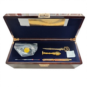 Set di penne stilografiche di lusso all'ingrosso placcate in oro 24K con aprilettere e sigillo in ceralacca - Product Image 4