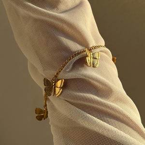 XIXI all'ingrosso personalizzato appannamento senza farfalline da donna ciondolo in acciaio inossidabile placcato oro 18K collane di gioielli di moda - Product Image 5