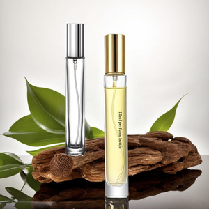 Lujo 10ml pequeña botella de Perfume de vidrio redondo transparente fragancia vacía <span class=keywords><strong>atomizador</strong></span> de niebla fina con embalaje de cartón de boca de tornillo - Product Image 1