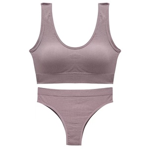 Ensemble soutien-gorge rembourré sexy et string pour femme, avec bretelles ajustables, taille personnalisée, style sportif, vente en gros ODM - Product Image 2