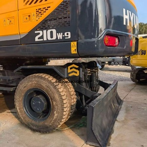 ประหยัดน้ำมันและทรงพลัง เหมาะสำหรับไซต์ก่อสร้างขนาดเล็กและขนาดกลาง และการใช้งานทางการเกษตร รถขุดมือสอง รุ่น R210W-9 น้ำหนัก 21 ตัน - Product Image 4