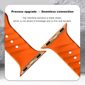 극한 조건 견딜 수있는 Apple 시계 스트랩을위한 독특한 FKM Fluororubber 스포츠 스마트 시계 밴드 방수 - Product Image 4