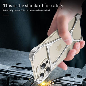 Nueva gran oferta a prueba <span class=keywords><strong>de</strong></span> golpes para Iphone 13 Pro, cubierta <span class=keywords><strong>de</strong></span> teléfono móvil, Armadura <span class=keywords><strong>de</strong></span> disipación <span class=keywords><strong>de</strong></span> <span class=keywords><strong>calor</strong></span> plateada, marco <span class=keywords><strong>de</strong></span> <span class=keywords><strong>Metal</strong></span>, funda <span class=keywords><strong>de</strong></span> teléfono <span class=keywords><strong>de</strong></span> aluminio - Product Image 4