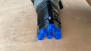 Vanne pilote 12C1194 compatible Liugong – Pièces détachées pour engins de construction, directement de l'usine EXPERT - Product Image 5