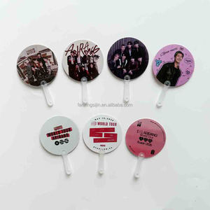 Éventail en plastique de 5 cm personnalisé avec impression d'image Kpop, mini-picket Kpop, idéal pour les goodies de concert Kpop - Product Image 3