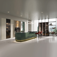 Meubles de cuisine OPPOLIA de luxe, design vert, encastrés, avec structure en MDF, laqués UV, avec îlot