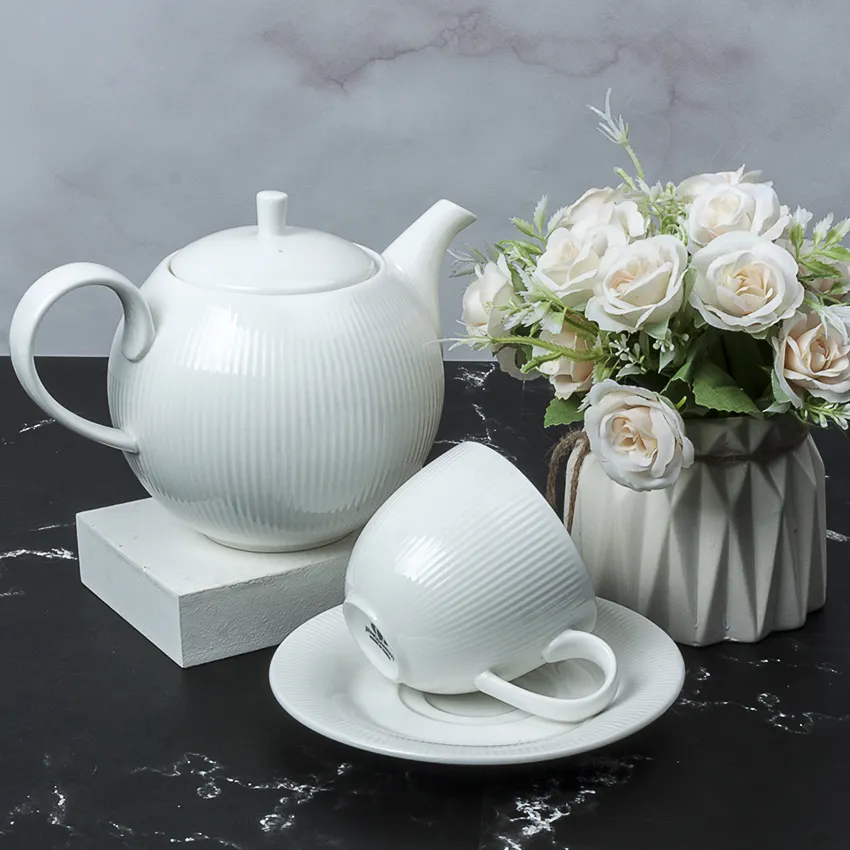 Modern White Hotel Restaurant Kitchen Used Ceramic Coffee Set of Tea Cups Embossed Porcelain Espresso Tea Pot Cup and Saucer Set