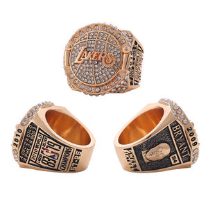 La bague de championnat de basket-ball des Lakers de Los Angeles 2010, Kobe, un style sportif tendance - une bague de mode souvenir d'une victoire éternelle - Product Image 1