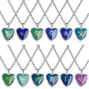 SSeeSY mode bijoux breloques changement de couleur <span class=keywords><strong>horoscope</strong></span> signe <span class=keywords><strong>du</strong></span> zodiaque en acier inoxydable photo médaillon coeur pendentif collier pour les femmes - Product Image 1