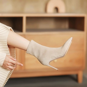 <span class=keywords><strong>Stivaletti</strong></span> in pelle scamosciata con tacco alto da <span class=keywords><strong>donna</strong></span>, - Product Image 4