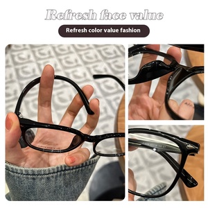 Ultra-Light Transparent Gray Large Oval Frame <strong>Glasses</strong> with <strong>Fashionable</strong> Diamond Face Prescription Lenses for Women Men-Wholesale - Product Image 4