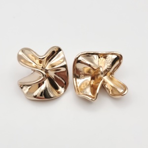 2025 Tốt Nhất Bán Hình Dạng Thiết Kế Chất Lượng Cao Kẽm Hợp Kim Kim Loại Vàng Đặc Biệt Hình Dạng Nút - Product Image 4