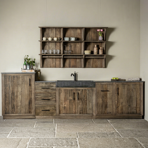 Estante de Cocina Rústico de Madera de Olmo, Estante de Almacenamiento de Madera Montado en la Pared, Organizador de Cocina Estilo Cottage o Granja - Product Image 1