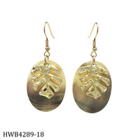 Boucles d'oreilles clous tendance en coquillages hawaïens, or, dauphin, vague, étoile de mer, nacre et coquille d'ormeau naturelle pour fêtes à thème plage