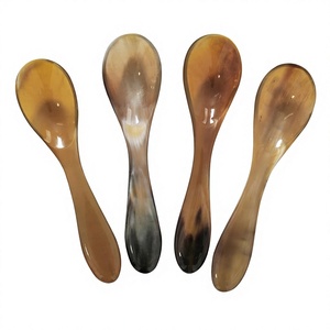 Paire de cuillères de luxe sculptées en corne de buffle, polies, écologiques, modernes, personnalisables, pour cuisine et service à domicile, très vendues - Product Image 1