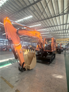 Excavatrice sur chenilles hydraulique Jinggong Mechanical de 10 tonnes pour travaux de construction - Product Image 4