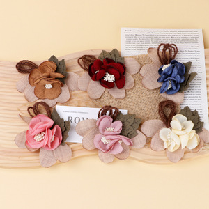 Décoration florale en tissu 3D 9,5 cm, faite à la main, pour cheveux, chaussures, sacs, vêtements et accessoires - Product Image 1