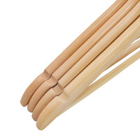 Lot de 100 cintres en bois pas cher prix Logo personnalisé costume en bois cintre antidérapant en bois naturel cintres pour vêtements avec Logo