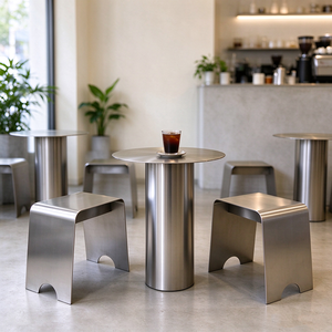 Muebles de Restaurante Modernos, Mesa Redonda de Acero Inoxidable Industrial y Juego de Taburetes Metálicos - Product Image 1